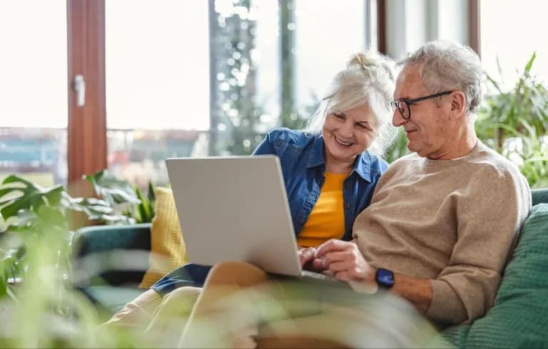 Internet for Seniors: A Practical Guide to Comparing Providers and Plans Available at Your Address