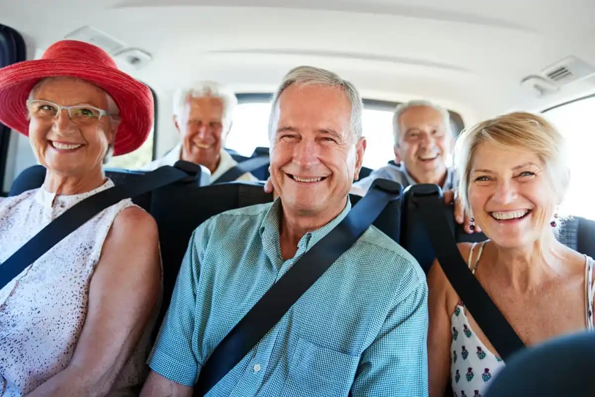 What Is a Reasonable Price for Seniors to Buy Medical Travel Insurance in 2026? A UK Guide to Costs, Coverage, and International Travel Protection